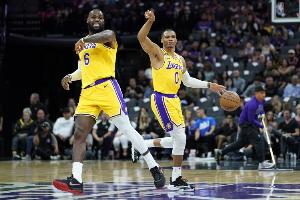 Skip：威少是个自私的数据刷子 为数据打球而非胜利 老詹清楚这点